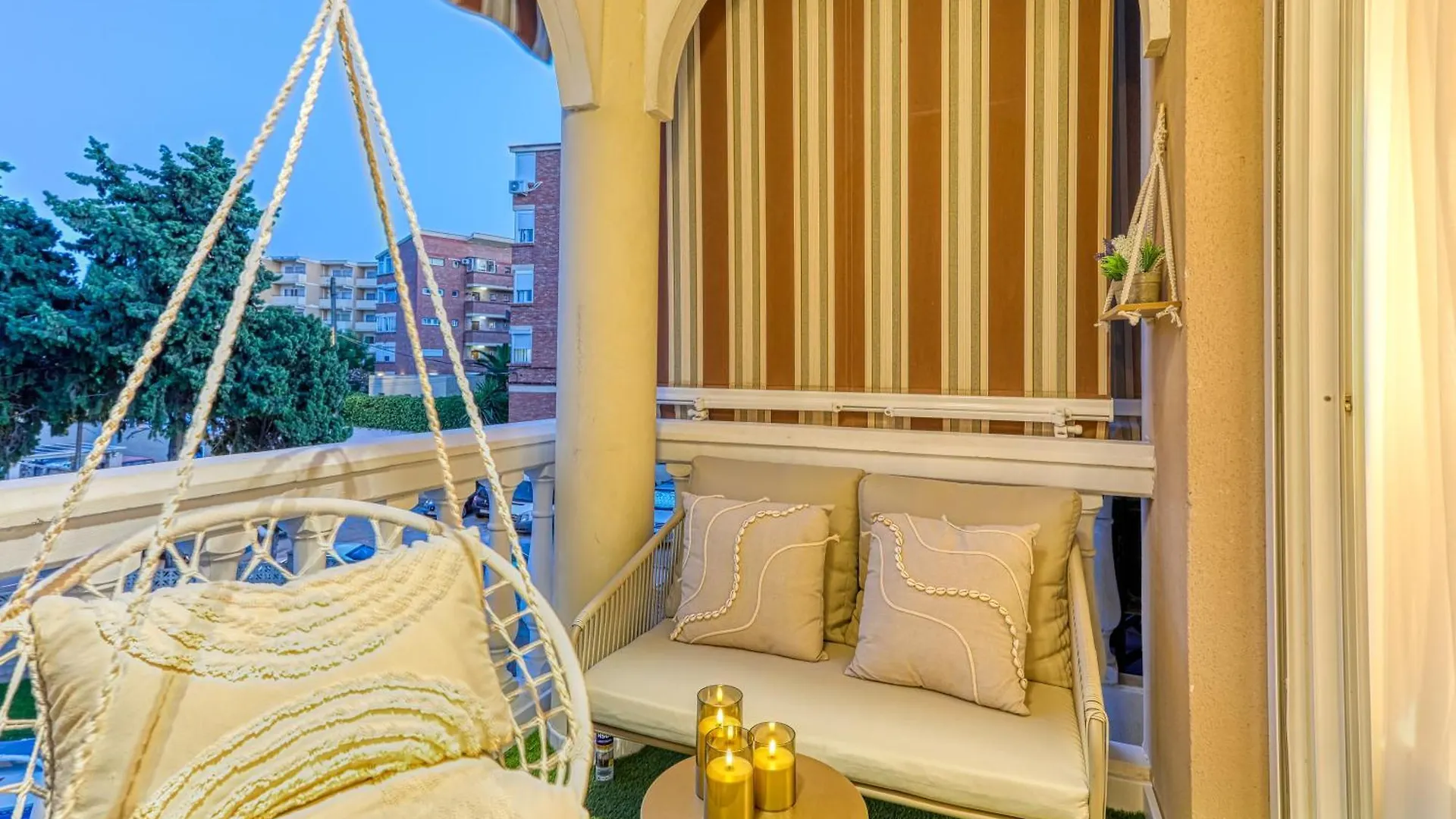 Colinamar Luxury Apartment Near Airport And Beach توريمولينوس