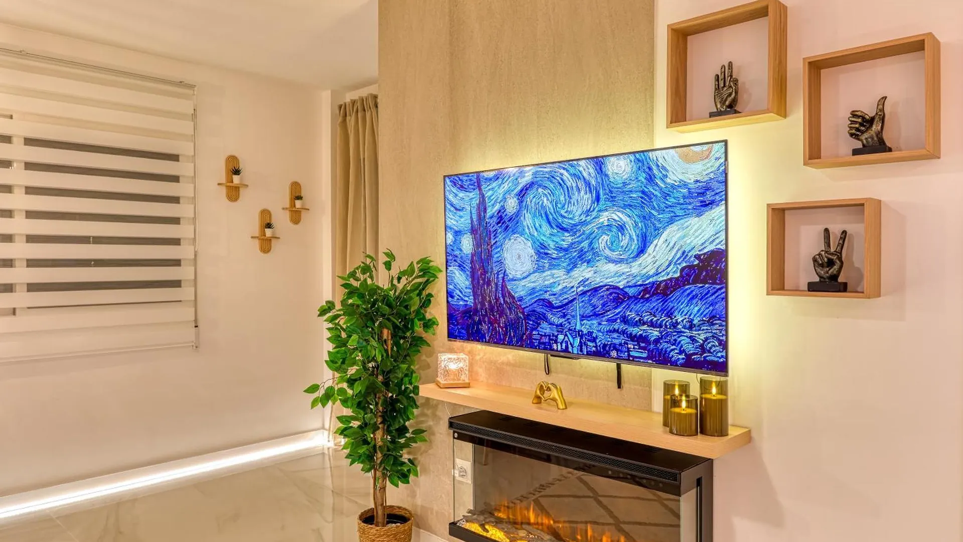 Colinamar Luxury Apartment Near Airport And Beach توريمولينوس إسبانيا