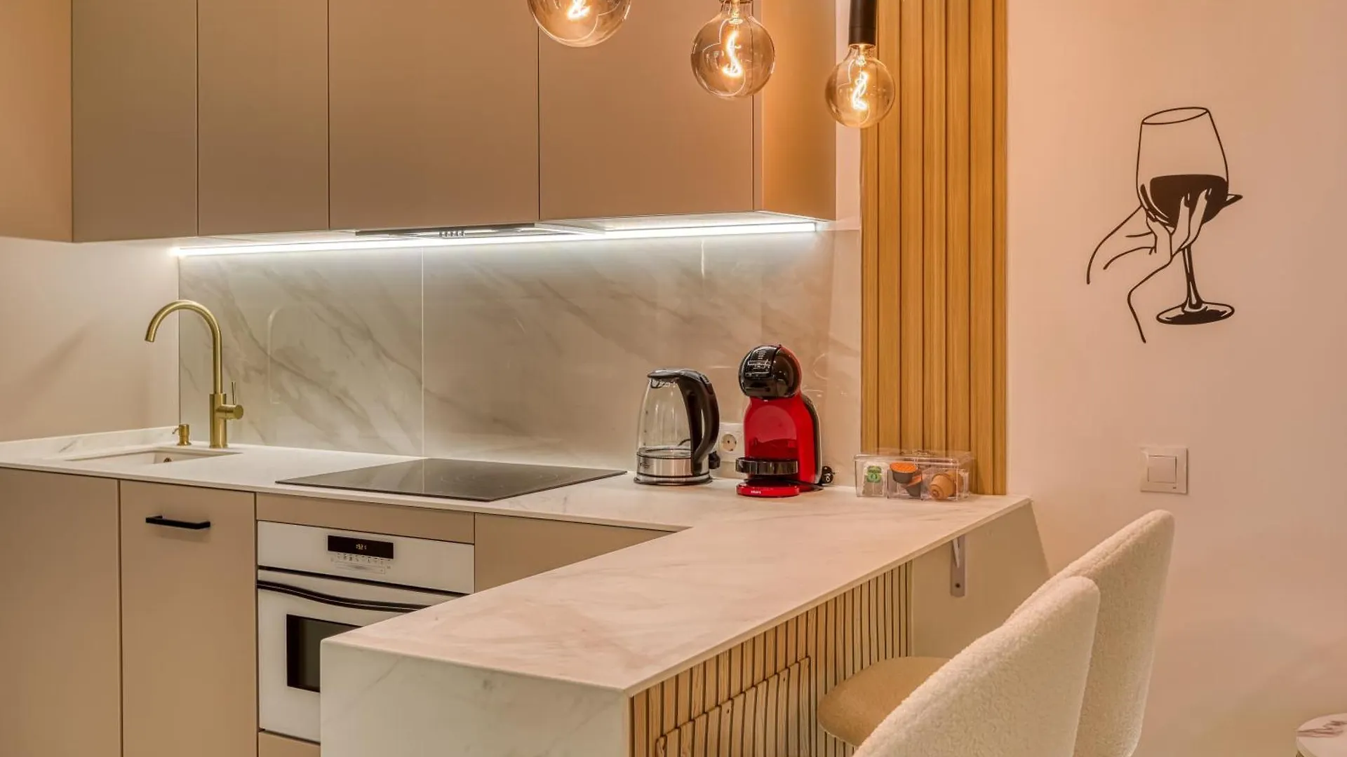 Colinamar Luxury Apartment Near Airport And Beach توريمولينوس