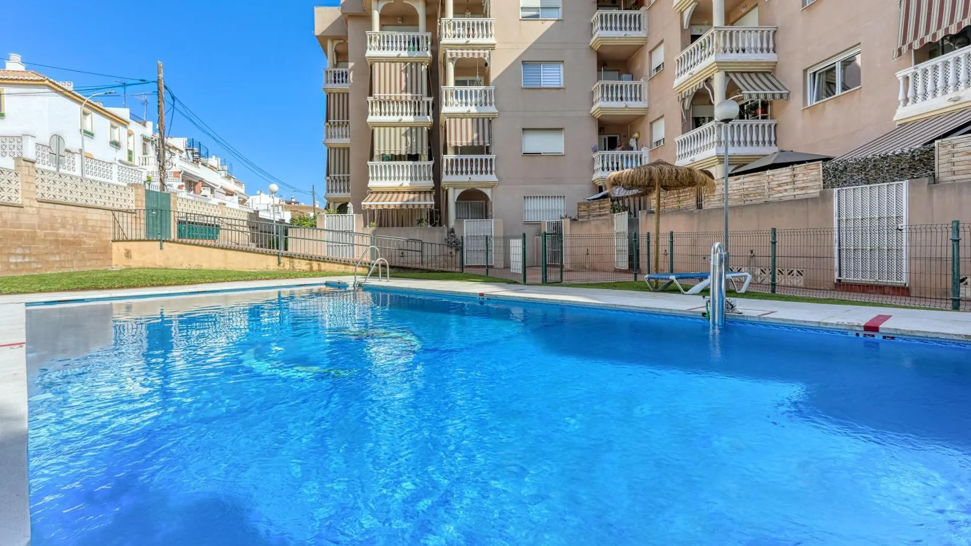 Colinamar Luxury Apartment Near Airport And Beach Torremolinos 0*,  Spanje