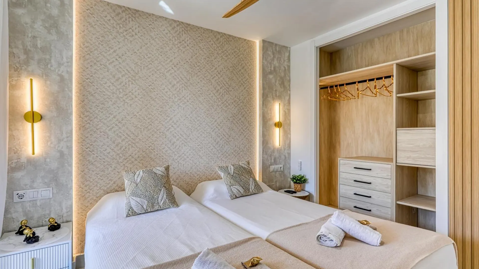 Colinamar Luxury Apartment Near Airport And Beach Torremolinos