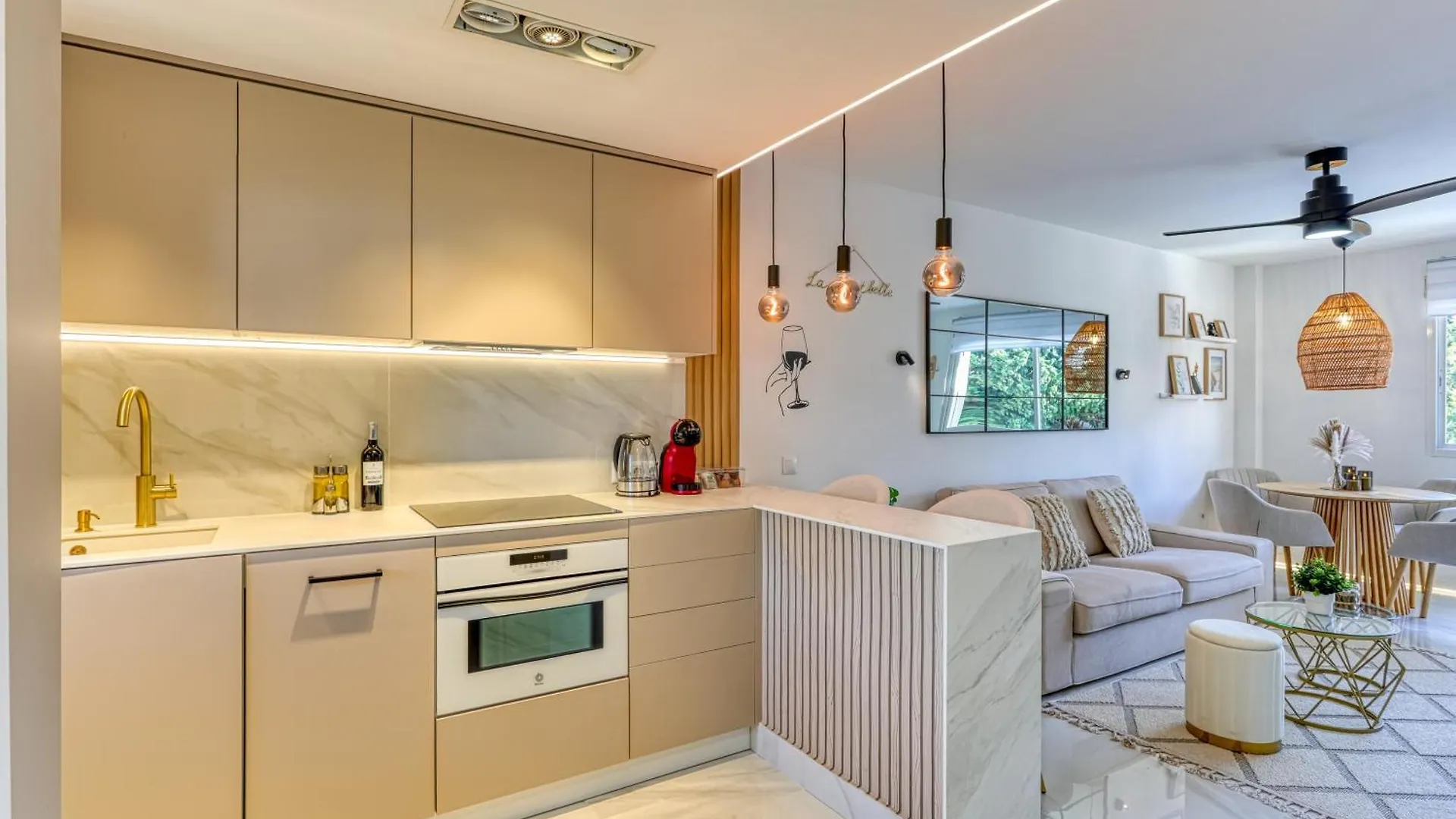 Colinamar Luxury Apartment Near Airport And Beach Torremolinos 0*,